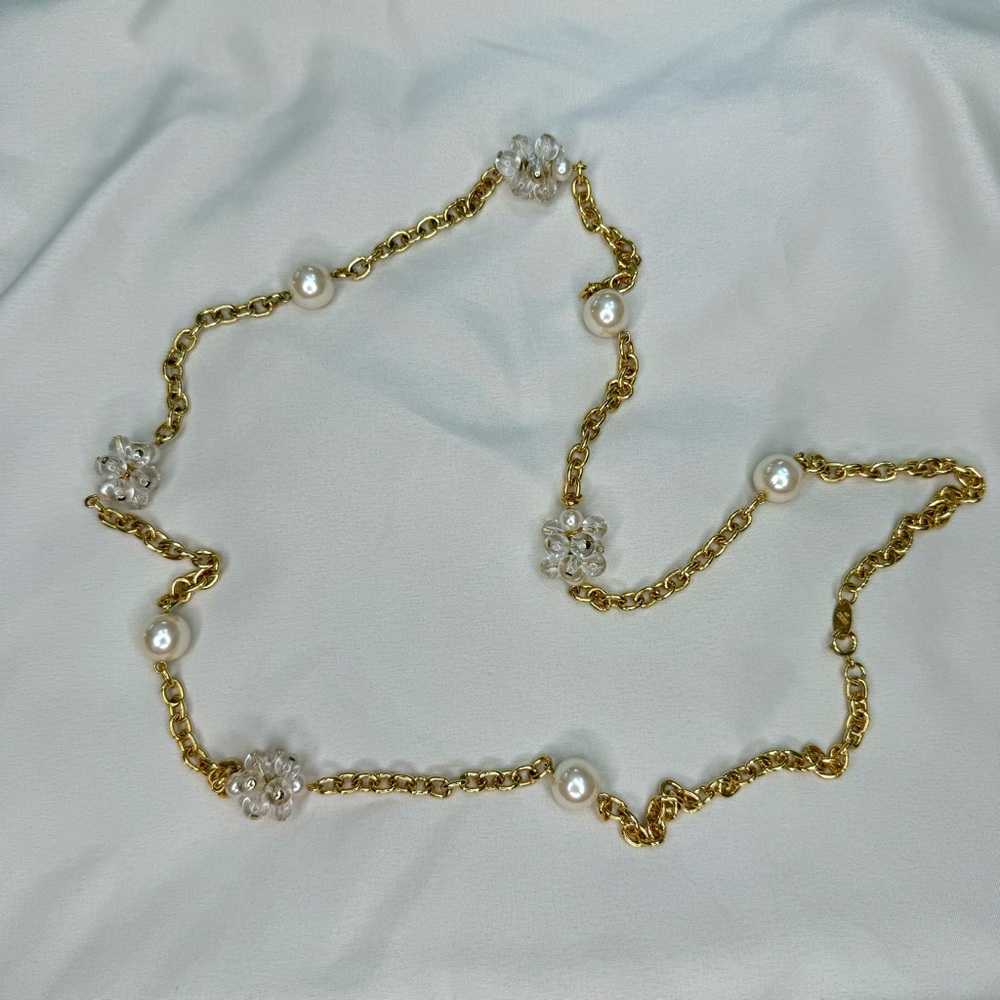Vintage Trifari unique long gold tone necklace with chain and beads design. EUC.